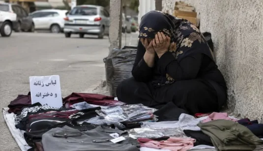 زنان+دست+فروش+-+پریچهر