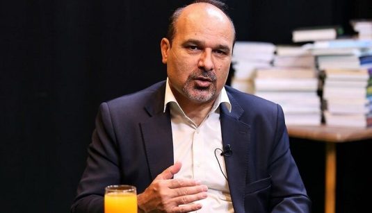 کارشناس