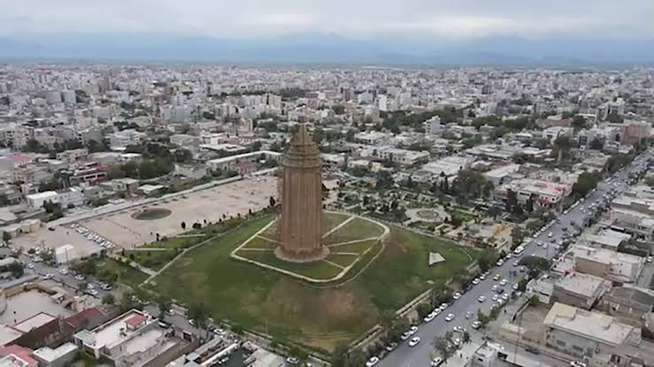 گنبد کاووس