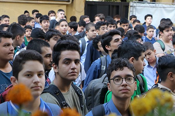 تکذیب آموزش‌وپرورش درباره صدور پلاک برای دانش‌آموزان/ هشدار به مدارس درباره بازی با روان بچه‌ها