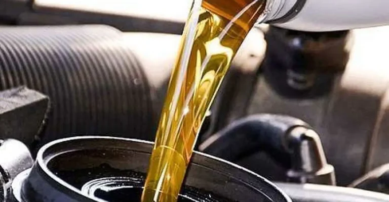 عرضه مستقیم روغن و لاستیک با قیمت مصوب در ۳۰۰ نقطه تهران از آبان